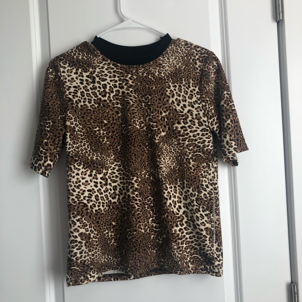 Leopard top